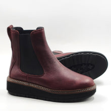 Load image into Gallery viewer, Clarks Orianna Up - 2 Colors