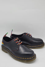 Load image into Gallery viewer, Dr. Martens 1461 Pride
