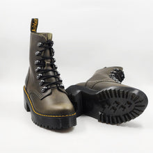 Load image into Gallery viewer, Dr. Martens Leona - 2 Colors