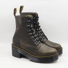 Load image into Gallery viewer, Dr. Martens Leona - 2 Colors