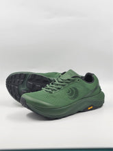 Load image into Gallery viewer, Topo Mens Ultraventure 3