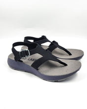 Load image into Gallery viewer, Tread Labs Womens Albion - 2 Colors
